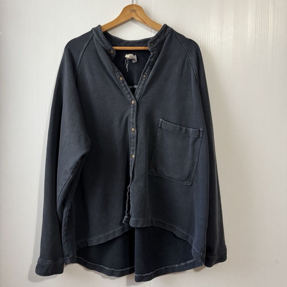 We The Free By Free People Washed Black Oversized Sweatshirt Snap Button Sz L